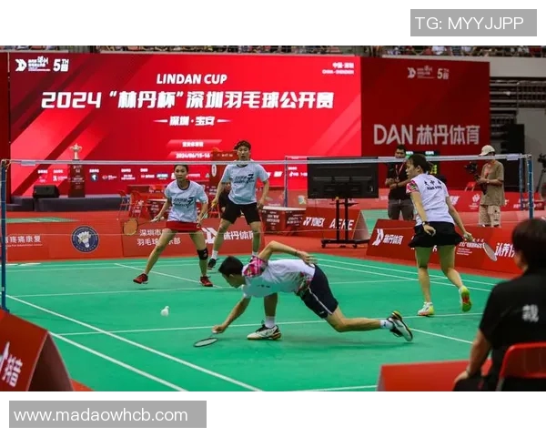 深圳羽毛球队的速度分析与战术探讨助力竞技水平提升 深圳羽毛球队的速度分析与战术探讨助力竞技水平提升